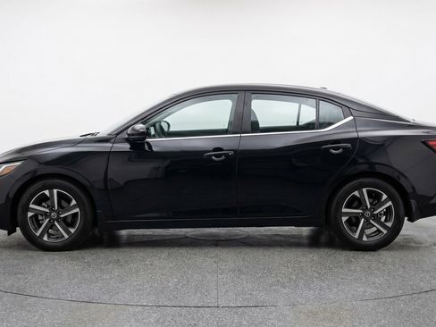 Used 2025 Nissan Sentra SV FWD image 5