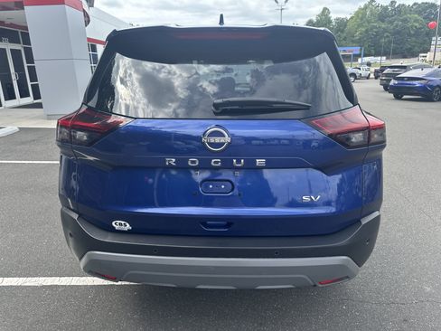 Used 2023 Nissan Rogue SV FWD image 7