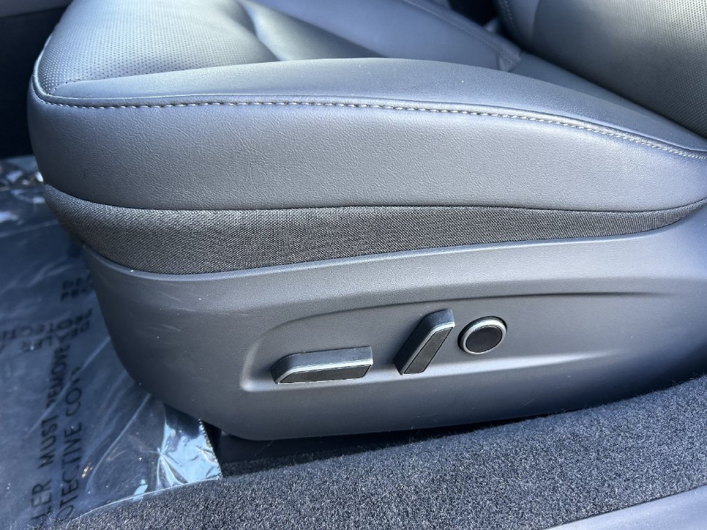 Used 2025 Tesla Model 3 Long Range RWD image 21