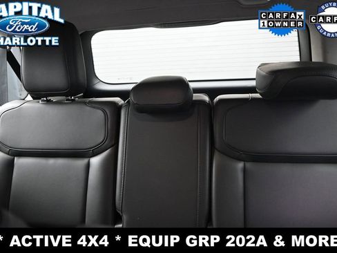 Used 2025 Ford Expedition Max Active AWD/4WD image 11
