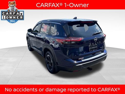 Used 2024 Nissan Rogue SV AWD/4WD image 4