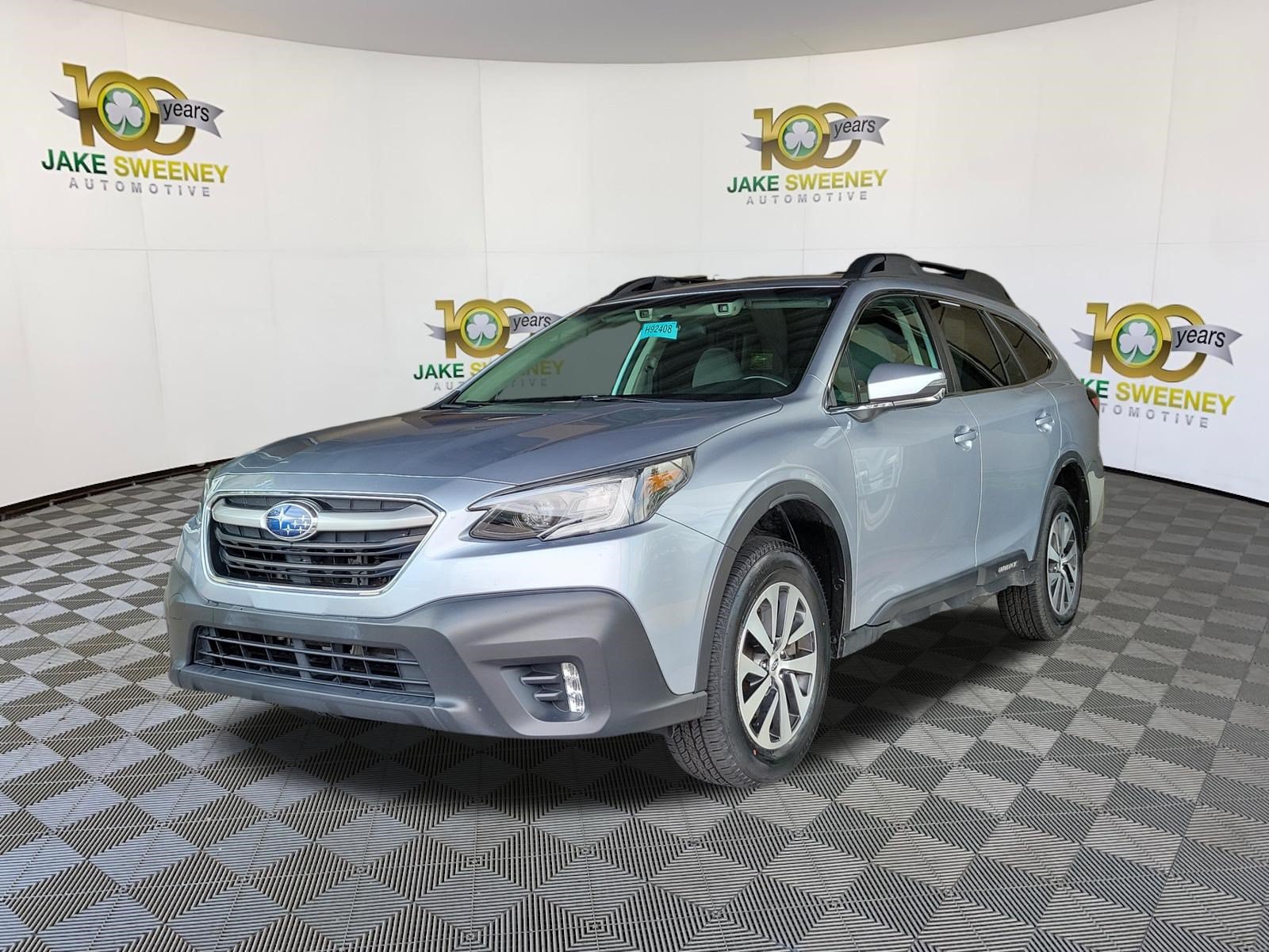 Used 2022 Subaru Outback Premium AWD/4WD image 3