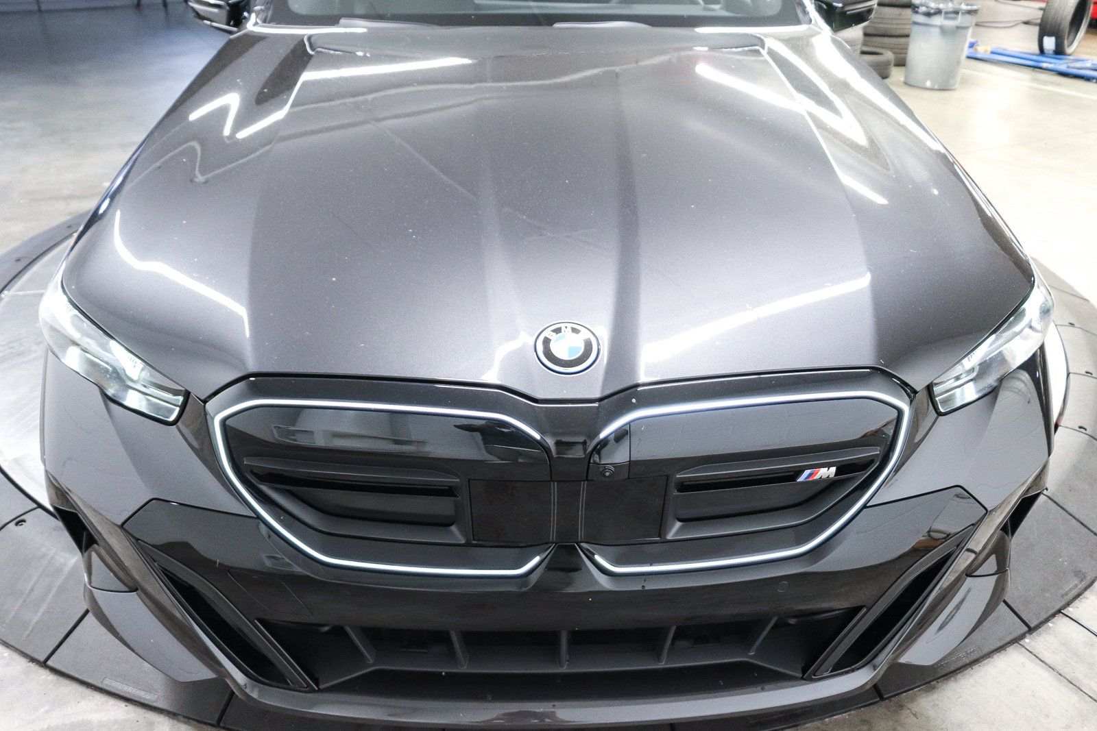 New 2026 BMW i5 M60 w/ Premium Package AWD/4WD image 11
