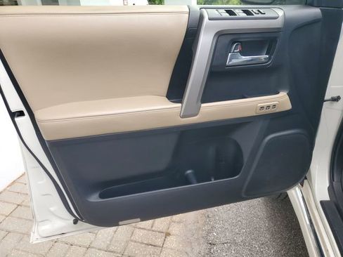 Used 2016 Toyota 4Runner Limited RWD image 27