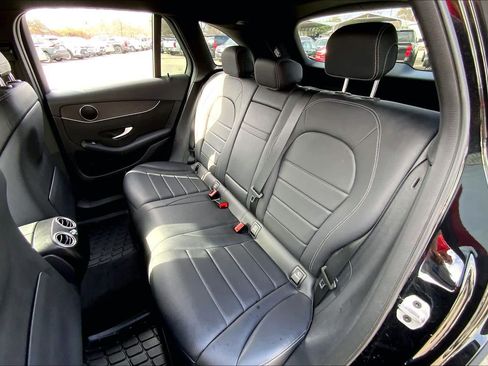 Used 2022 Mercedes-Benz GLC 300 4MATIC image 19