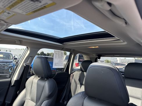 Used 2019 Subaru Forester Touring AWD/4WD image 6