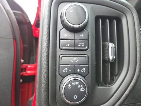 Used 2023 Chevrolet Silverado 1500 Custom image 41