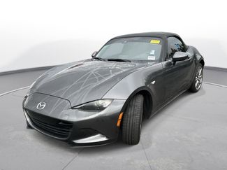 Used 2023 MAZDA MX-5 Miata Grand Touring video 2