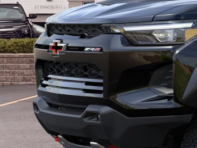 New 2026 Chevrolet Colorado ZR2 w/ Technology Package AWD/4WD image 13
