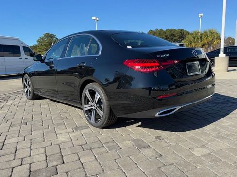 Used 2025 Mercedes-Benz C 300 Sedan image 10