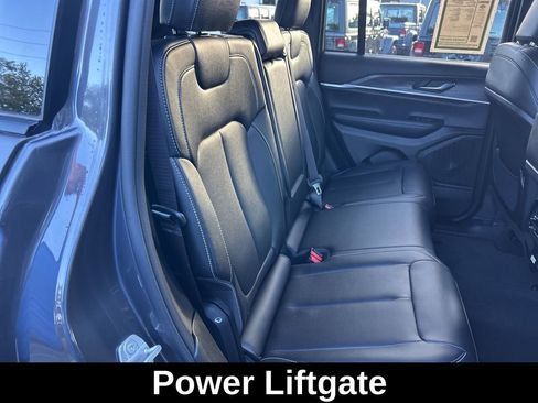 Certified 2024 Jeep Grand Cherokee Limited AWD/4WD image 27