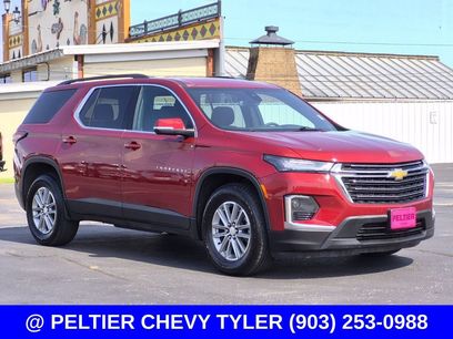 Used 2023 Chevrolet Traverse LT