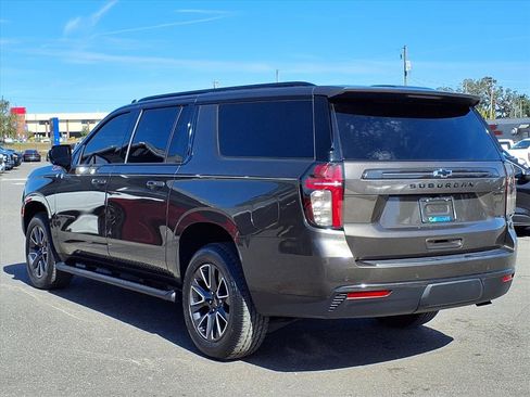 Used 2021 Chevrolet Suburban Z71 w/ Rear Media and Nav Package image 5