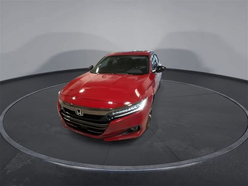 Used 2022 Honda Accord Sport image 3