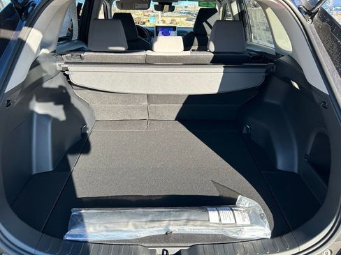 Used 2025 Toyota RAV4 XLE image 17