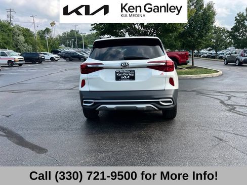 Used 2021 Kia Seltos S AWD/4WD image 11