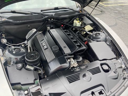 Used 2003 BMW Z4 2.5i image 26