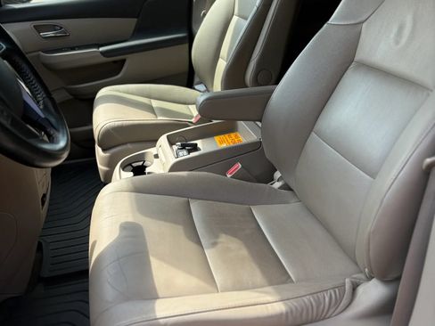 Used 2014 Honda Odyssey Touring image 10