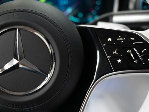 New 2026 Mercedes-Benz Maybach SL 680 image 24