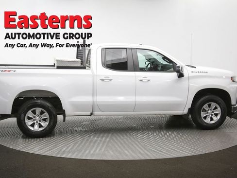 Used 2021 Chevrolet Silverado 1500 LT AWD/4WD image 46