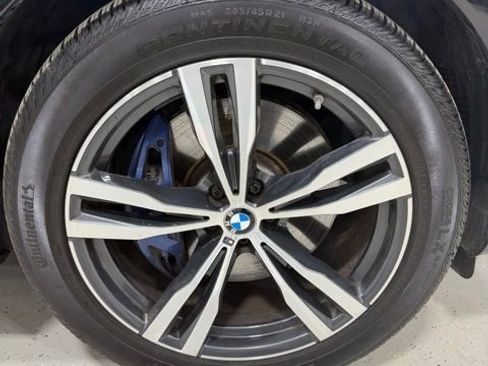 Used 2023 BMW X7 M60i image 37