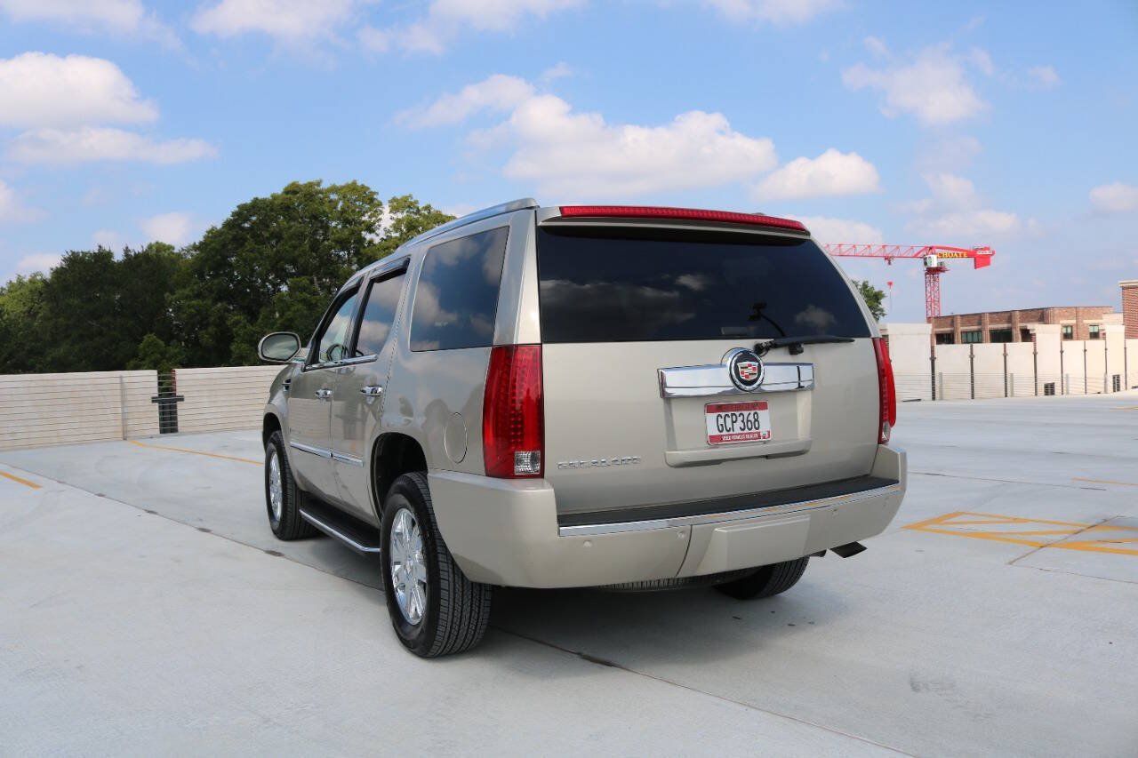 Used 2007 Cadillac Escalade AWD image 49