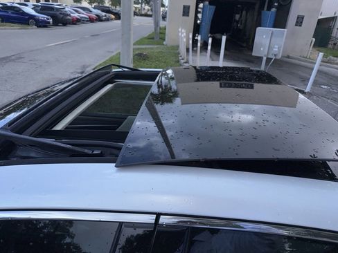 Used 2025 Lexus ES 350 w/ Premium Package FWD image 10