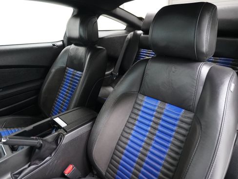 Used 2013 Ford Mustang GT image 11