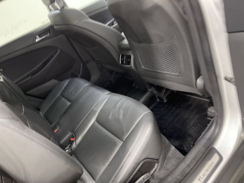 Used 2016 Hyundai Tucson Limited w/ Option Group 03 image 22