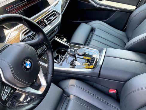Used 2019 BMW X5 xDrive40i w/ Premium Package 2 AWD/4WD image 17