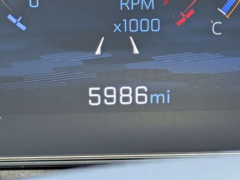 Used 2026 Chevrolet Equinox ACTIV FWD image 27