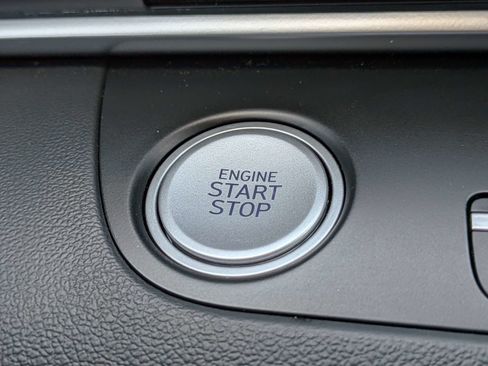 Certified 2023 Hyundai Elantra SEL w/ Convenience Package FWD image 27