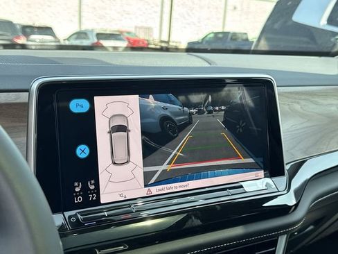 New 2026 Volkswagen Atlas SE image 20