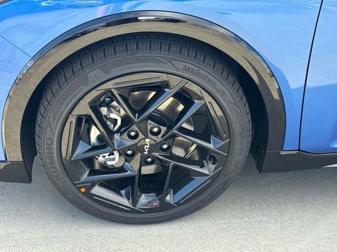 New 2025 Kia K4 GT-Line Turbo image 4