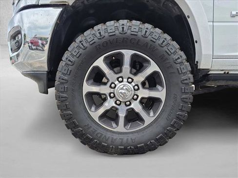 Used 2020 RAM 2500 Limited AWD/4WD image 9