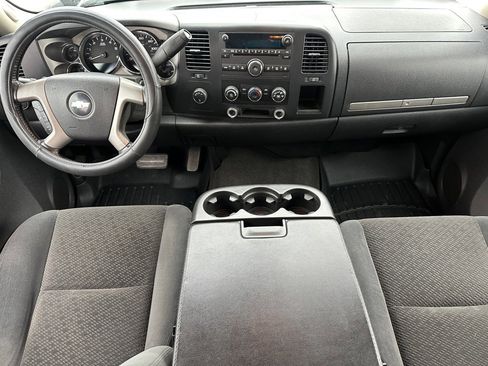 Used 2007 Chevrolet Silverado 1500 LT w/ Towing Package image 10