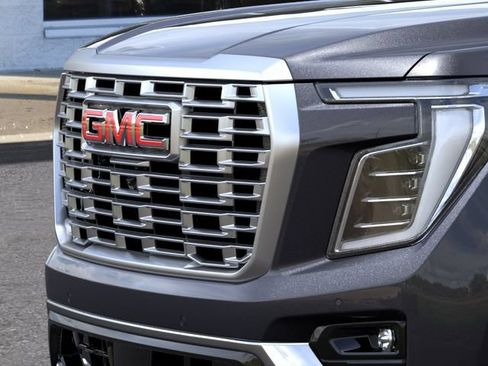 New 2026 GMC Yukon Denali AWD/4WD image 13