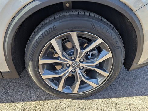 Used 2024 Acura MDX Technology image 11