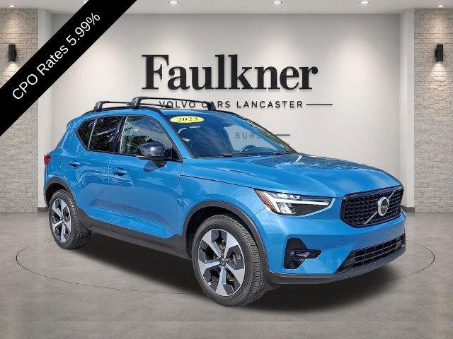 Certified 2023 Volvo XC40 B5 Plus w/ Driver Assist Package AWD/4WD image 1