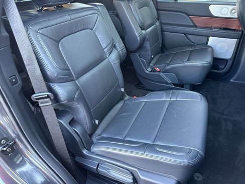 Certified 2023 Lincoln Navigator Reserve AWD/4WD image 31