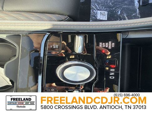 New 2025 Jeep Grand Cherokee L Summit image 29