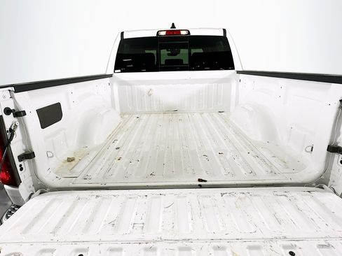 Used 2025 RAM 1500 Laramie AWD/4WD image 27