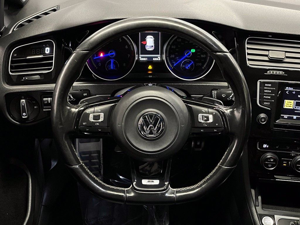 Used 2015 Volkswagen Golf R 4-Door AWD/4WD image 8