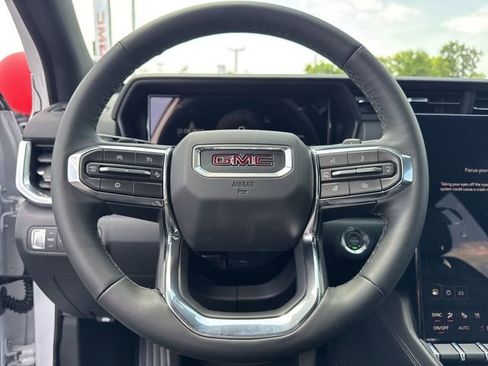 New 2026 GMC Terrain Elevation FWD image 17