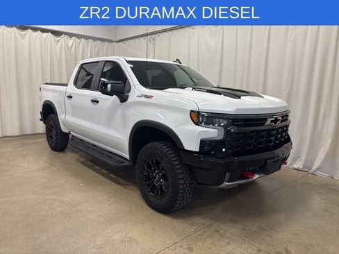 Used 2025 Chevrolet Silverado 1500 ZR2 w/ Technology Package AWD/4WD image 1