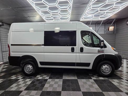 Used 2021 RAM ProMaster 1500 w/ Interior LED Lighting Group FWD image 9