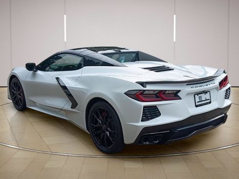 Used 2025 Chevrolet Corvette Stingray Preferred Conv w/ Battery Protection Package RWD image 14