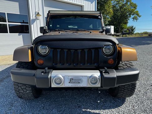 Used 2011 Jeep Wrangler 70th Anniversary w/ Dual Top Group image 2
