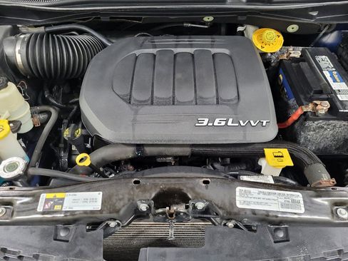 Used 2017 Dodge Grand Caravan SE w/ Power Window Group image 30