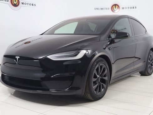 Used 2022 Tesla Model X image 5